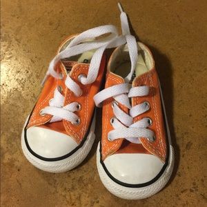 Baby converse